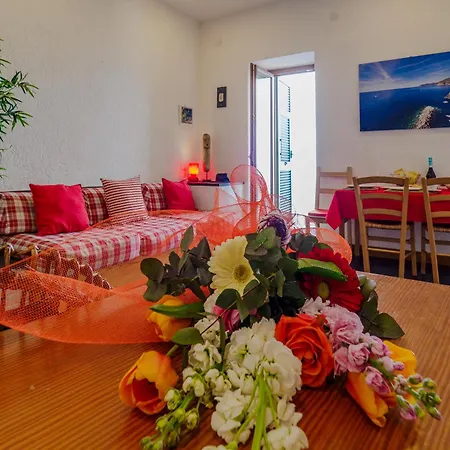 アパート Il Baluardo Sea View On The Cliff マナローラ